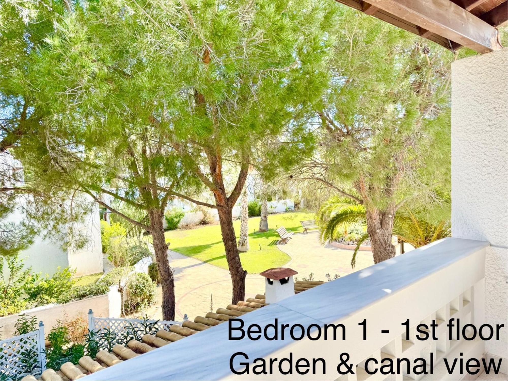 Villasonboard Dock Villa 3 Bed, 3 Bath, Canal, Greek Venice Porto Hydra Plépi Eksteriør bilde